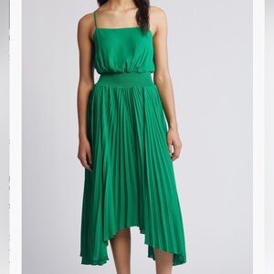 Halogen Green Pleated Midi Dress